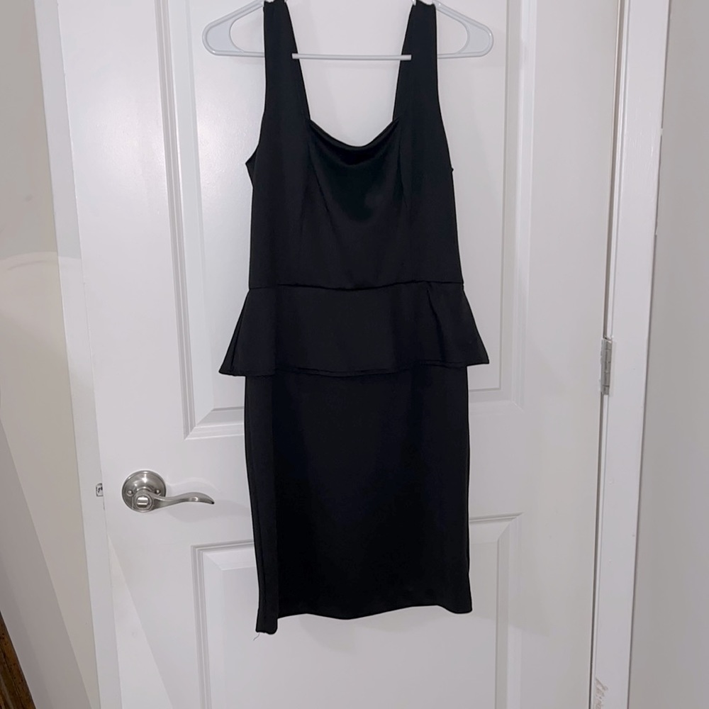 Beige by eci black halter dress with ruffled waist